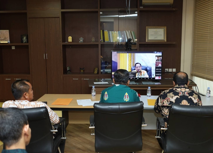 Pemkab Kampar Ikuti Rakor Bersama Kemendagri Terkait PHK dan UMK