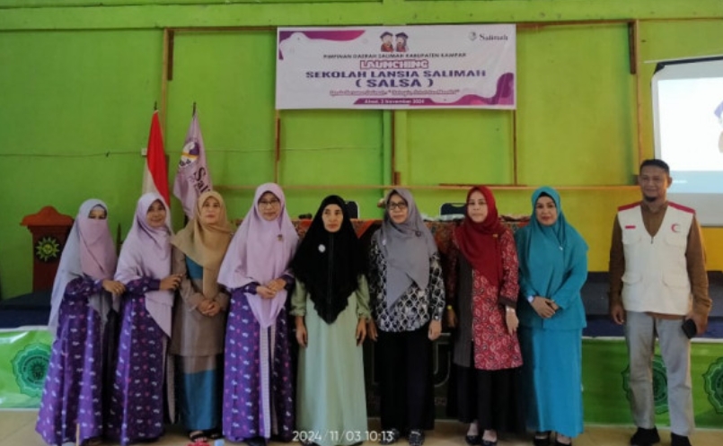 Kepala DPPKBP3A Hadiri Launching Sekolah Lansia Salimah