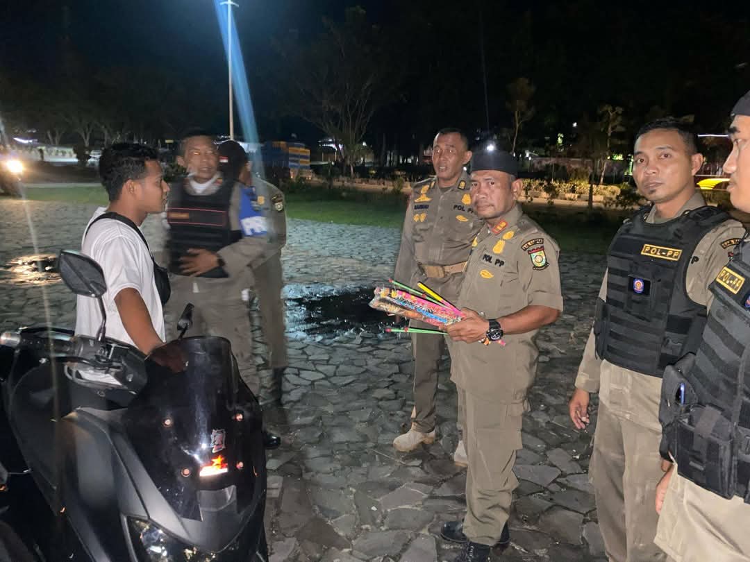 Dinilai Mengganggu Sholat Tarawih, Satpol PP Kampar Sita Puluhan Petasan